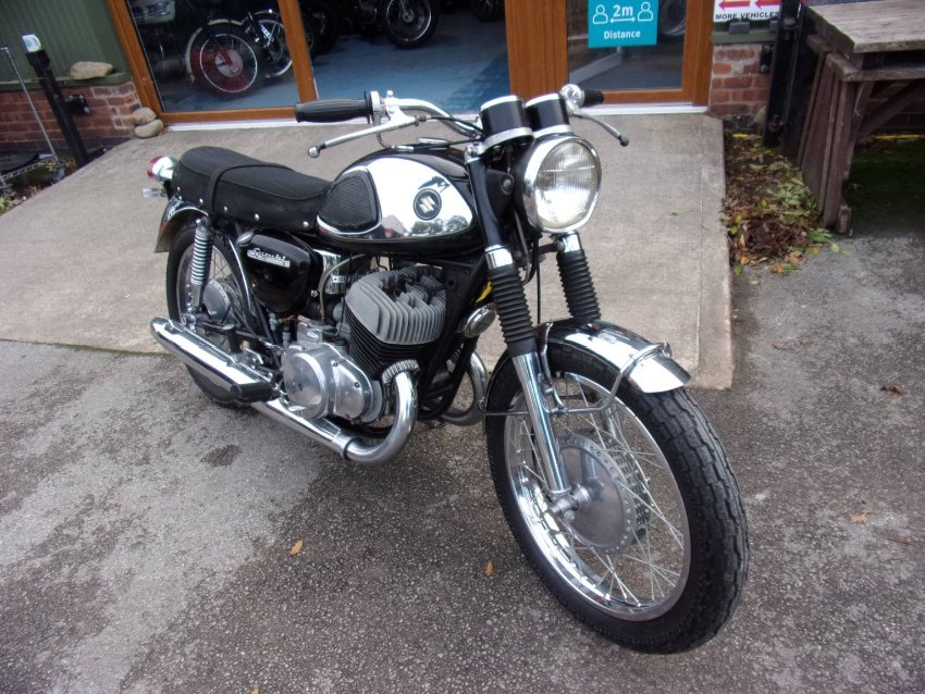 Used 1968 Suzuki T500 Cobra for sale in Rugeley, Staffordshire | Edwin  Ferneyhough Vehicle Sales